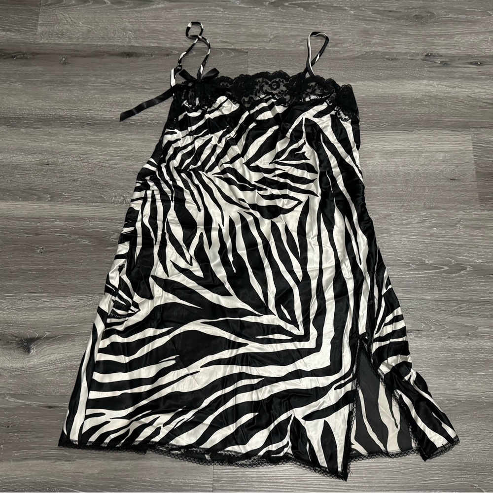 Victoria Secret Zenra Print Split Slip Dress with Lace Trim M